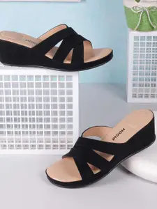 Mochi Women Open Toe Flats