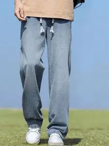 StyleCast x Revolte Men Relaxed Fit Light Fade Stretchable Jeans