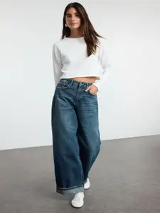 Trendyol Women Regular Fit Light Fade Jeans