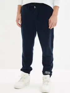 Trendyol Men Regular Fit Joggers