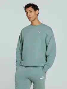 Puma wardrobe Essentials Men Relaxed Fit Round-Neck Sweatshirt