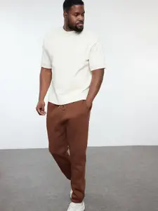 Trendyol Men Regular Fit Mid Rise Joggers