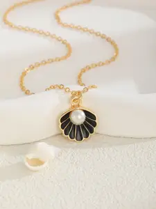 MYKI 18KT Gold-Plated Stainless Steel Pearls Beaded Shell Design Pendant with Chain