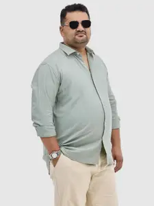 Snitch Men Classic Fit Spread Collar Solid Cotton Casual Shirt