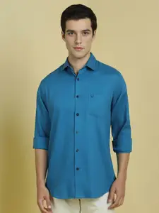 Allen Solly Men Slim Fit Spread Collar Solid Cotton Casual Shirt