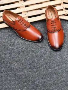 Provogue Men's Woven Design Leather Formal Oxfords