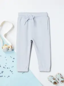 max Boys Regular Fit Cotton Joggers