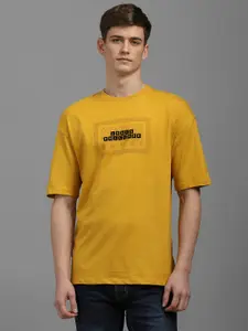 Louis Philippe Jeans Men Typography Printed Round Neck Cotton Slim Fit T-shirt