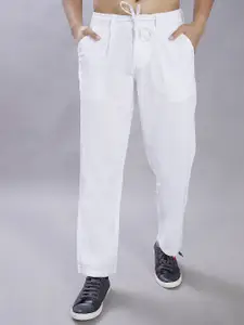 DIVISIVE Men Relaxed Loose Fit Easy Wash Pleated Trousers