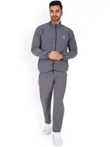 GOTO Men Mock Collar Mid-Rise Tracksuits