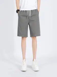 StyleCast x Revolte Men Outdoor Shorts