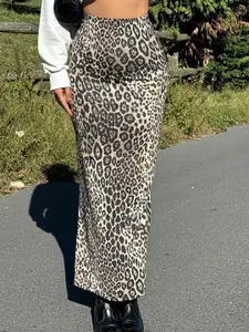 StyleCast x Revolte Printed Pencil Maxi Skirt