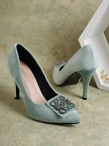 DressBerry Velvet Stiletto Heel Pumps