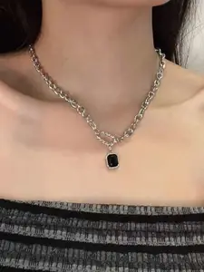 StyleCast Silver-Toned & Black Stone Studded Elegant Minimal Necklace