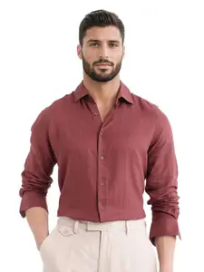 RARE RABBIT Men LINEX LS-25 Comfort Fit Spread Collar Solid Formal Shirt