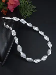 V FASHION JEWELLERY Silver-Plated Necklace