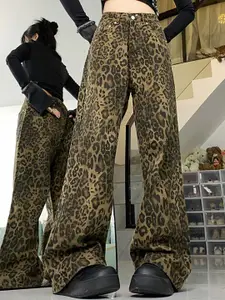 bebe Women Wide Leg High-Rise Printed Jeans