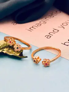 Anouk Gold-Plated American Diamond Studded Toe Rings