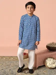 Sangria Boys Blue Floral Printed Band Collar Long Sleeves Straight Kurta With Trousers
