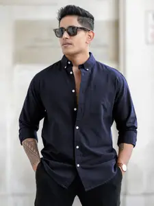 Powerlook Men Regular Fit Button-Down Collar Solid Cotton Casual Shirt