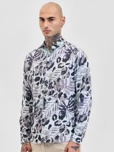 Snitch Men Slim Fit Opaque Printed Casual Shirt