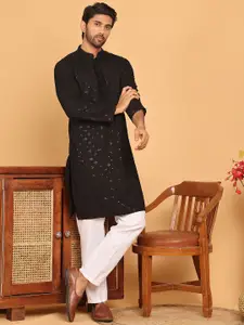 Jompers Floral Embroidered Mandarin Collar Sequinned Straight Kurta With Pyjama