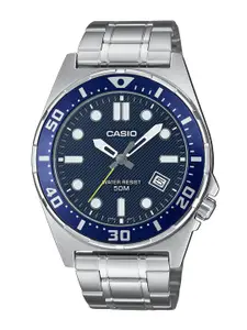 CASIO Men Dial & Stainless Steel Cuff Straps Analogue Watch A2377
