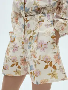 MANGO Women Floral Print Regular Shorts