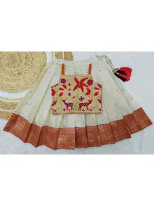 FELIZ THE DESIGNER STUDIO Girls Floral Woven Design Ready to Wear Lehenga & Blouse