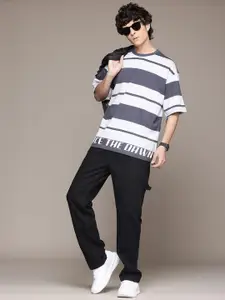 The Roadster Lifestyle Co. Men Mid-Rise Pure Cotton Regular Fit Jeans