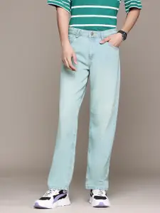 The Roadster Lifestyle Co. Men Mid-Rise Pure Cotton Light Fade Straight Fit Jeans