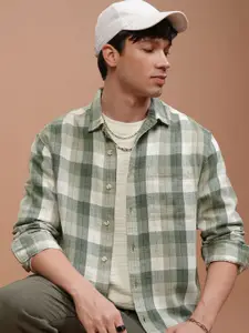 HIGHLANDER Men Oversized Fit Spread Collar Grid Tattersall Checked Cotton Casual Shirt