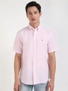 Tommy Hilfiger Men Button-Down Collar Vertical Striped Cotton Casual Shirt