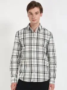 Tommy Hilfiger Men Spread Collar Tartan Checked Cotton Casual Shirt