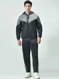 BAESD Men Colorblocked Hooded High-Rise Tracksuits