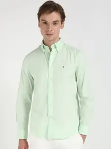 Tommy Hilfiger Men Button-Down Collar Solid Cotton Casual Shirt