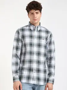 Tommy Hilfiger Men Slim Fit Button-Down Collar Tartan Checked Cotton Casual Shirt