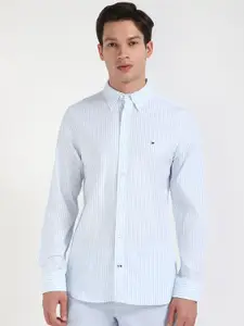 Tommy Hilfiger Men Slim Fit Button-Down Collar Vertical Striped Cotton Casual Shirt