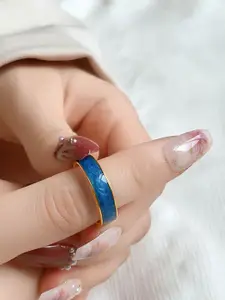 StyleCast Gold-Toned & Blue Elegant Finger Ring
