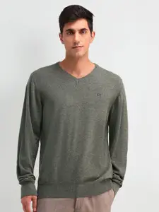 Arrow Sport Men  V-Neck Pullover Cotton Sweater
