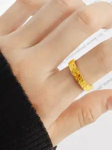 StyleCast Elegant Gold-Toned Adjustable Finger Ring