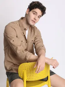 The Roadster Lifestyle Co. Men Spread Collar Solid Cotton Casual Shirt