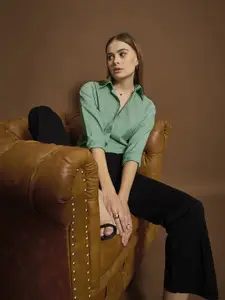 The Roadster Lifestyle Co. Women Spread Collar Solid Cotton Casual Shirt