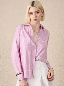 The Roadster Lifestyle Co. Women Geometric Printed Spread Collar Casual Shirt