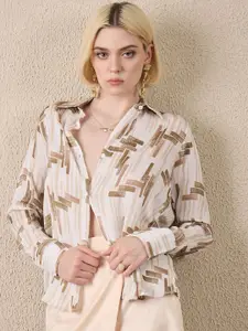 The Roadster Lifestyle Co. Women Abstract Printed Spread Collar Satin Casual Shirt