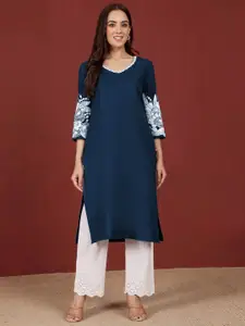 Varanga Women Thread Work Grandeur & Majestic Artwork Cotton Kurta