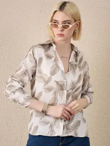 The Roadster Lifestyle Co. Women Floral Printed Spread Collar Satin Casual Shirt