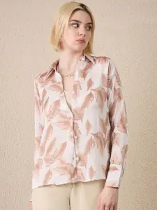 The Roadster Lifestyle Co. Women Floral Printed Spread Collar Satin Casual Shirt