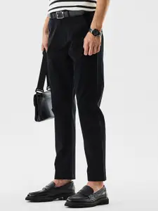 Snitch Men Black Mid-Rise Slim Fit  Chinos Trousers