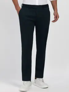 Peter England Men Slim Fit Formal Trousers
